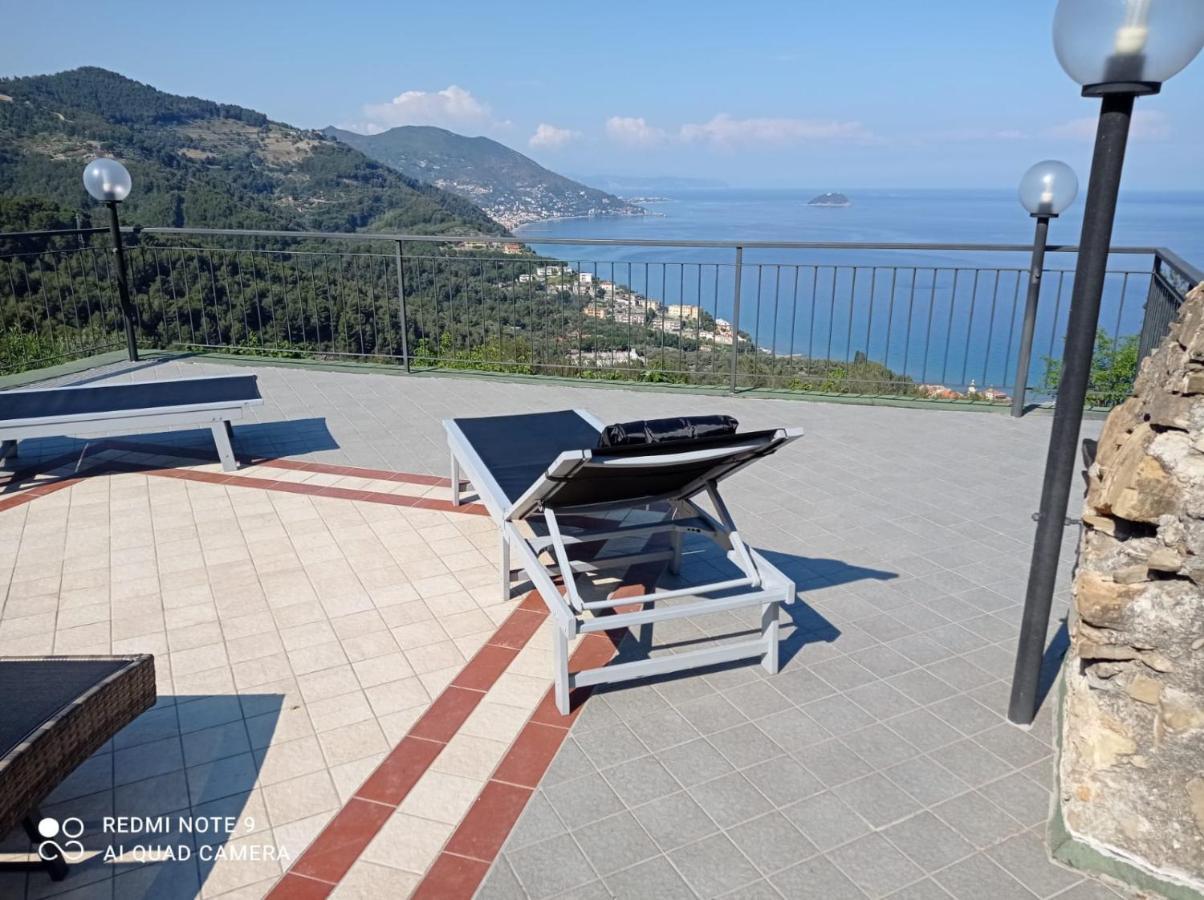 Bed and Breakfast Il Nido Rifatto Лаїгуелья Екстер'єр фото